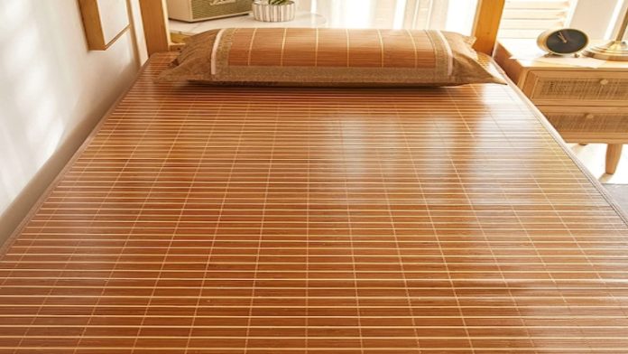 Bamboo sleeping mat